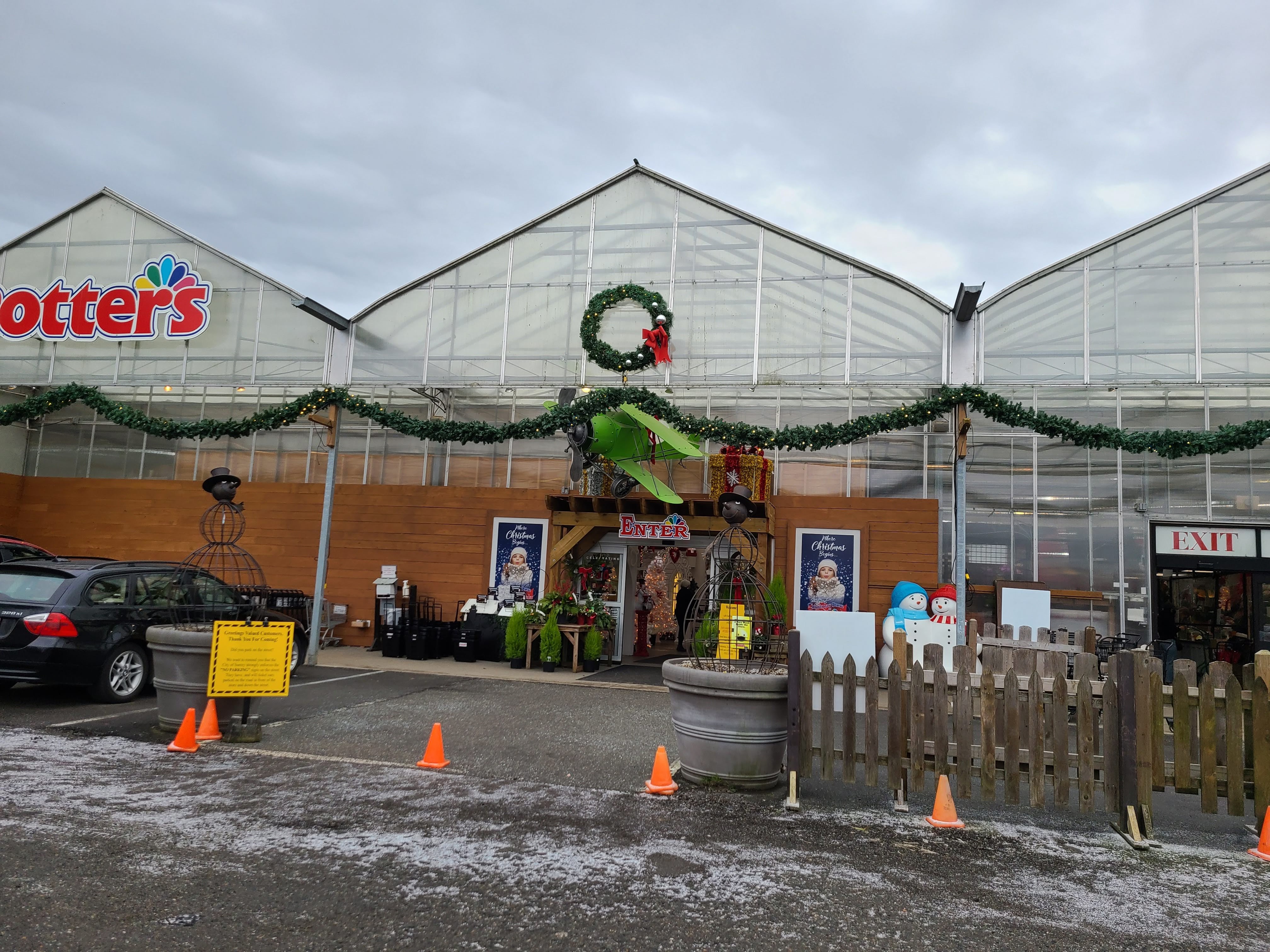 Front entrance to Potter's Nursery on 92 street in Surrey BC